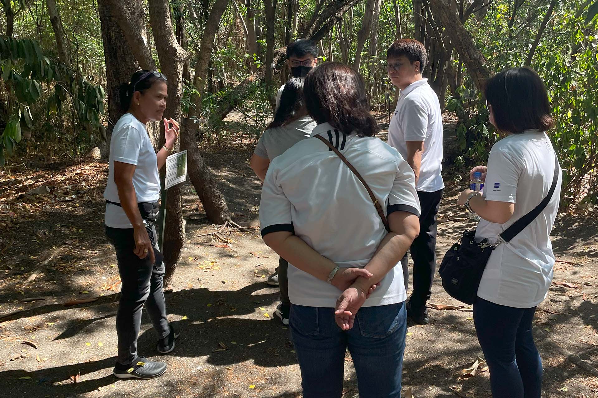 ZEISS PH employees at Las Piñas - Parañaque Wetland Park