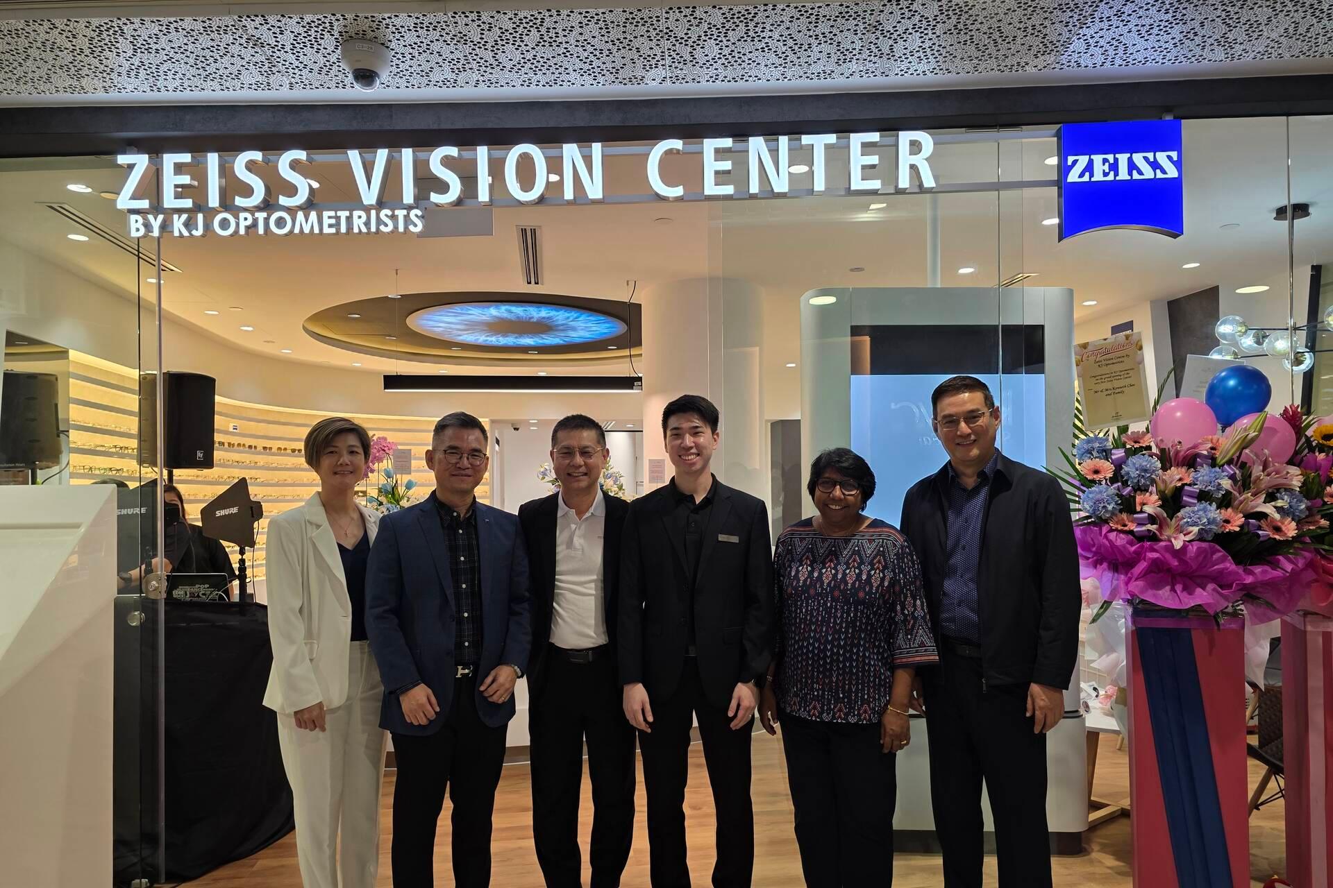 A group photo of the people involved in the Zeiss Vision Center in Singapore