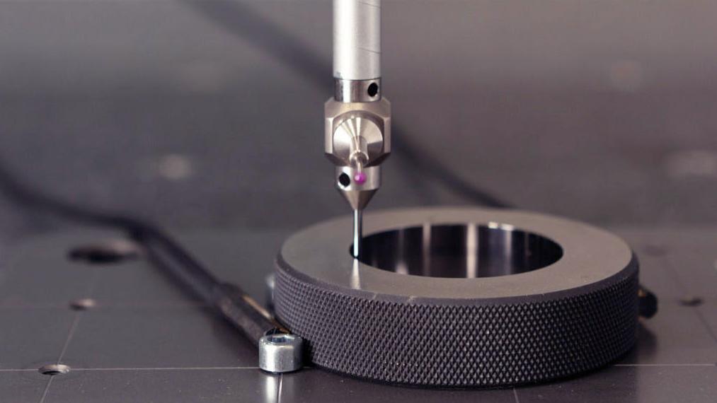 Calibration of reference standards and step gauge blocks