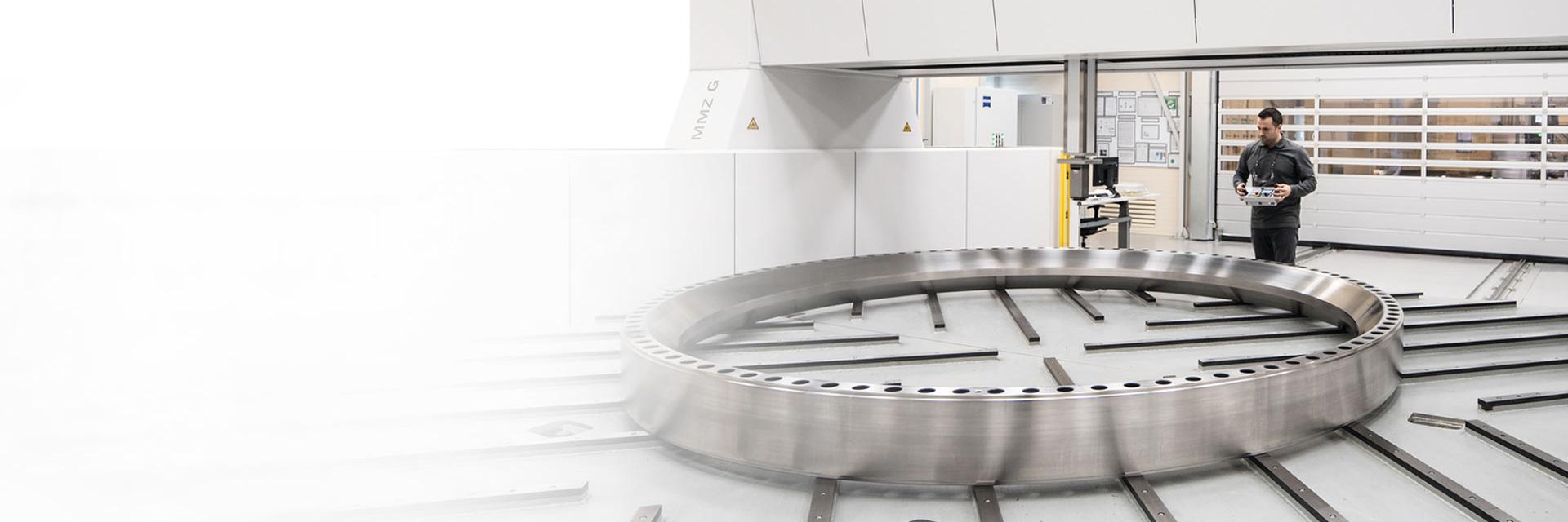 Large coordinate measuring machines