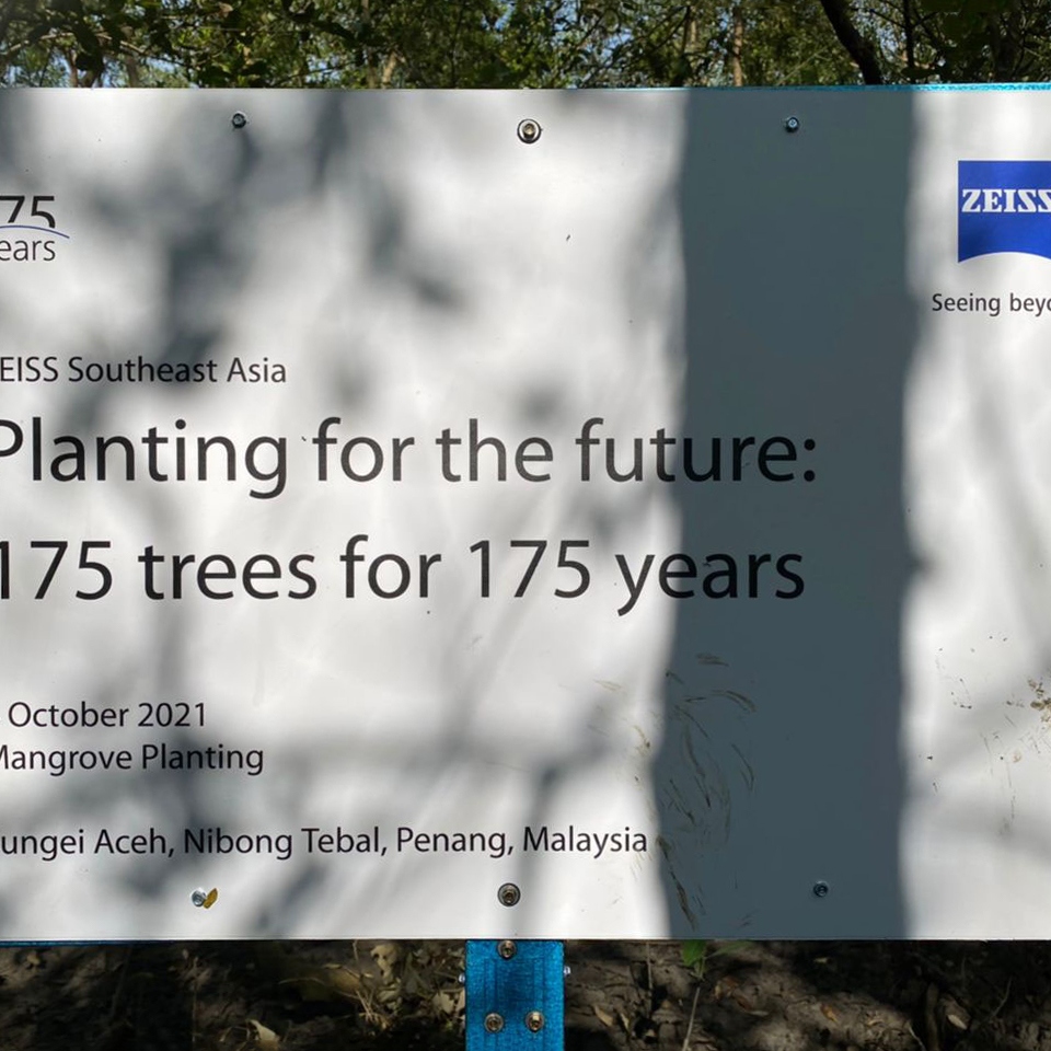 ZEISS SEA - Planting for the future